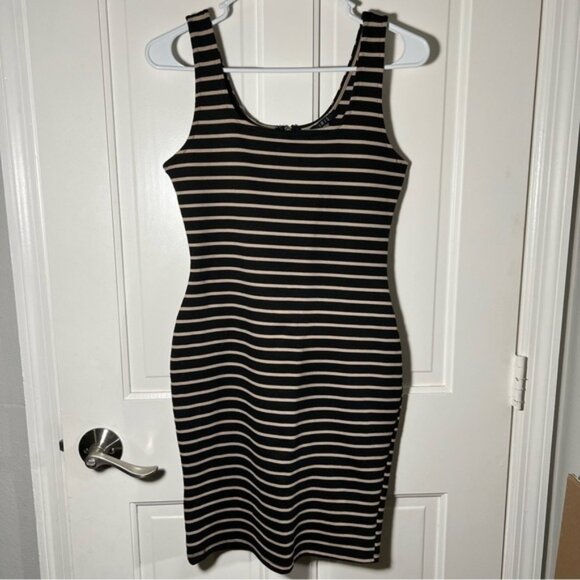 Iris bodycon striped tank dress size medium - Picture 2 of 14